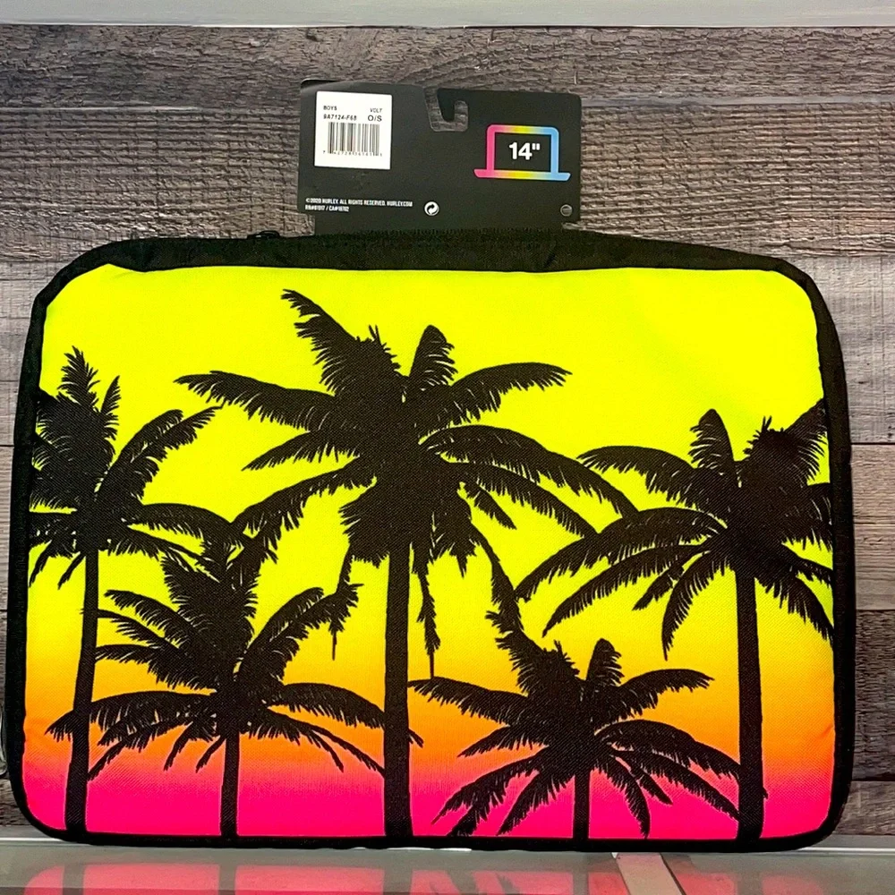 ❤️NEW!!!❤️RARE!!!Hurley 14” Laptop Sleeve Volt. It fit Ipad Pro.
